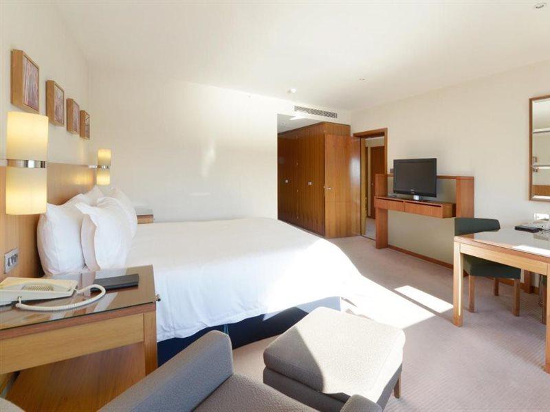 加那利滨江广场酒店 伦敦 外观 照片 A room at the hotel