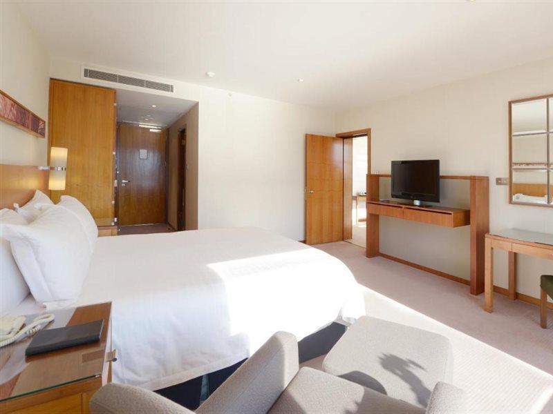 加那利滨江广场酒店 伦敦 外观 照片 A room at the hotel