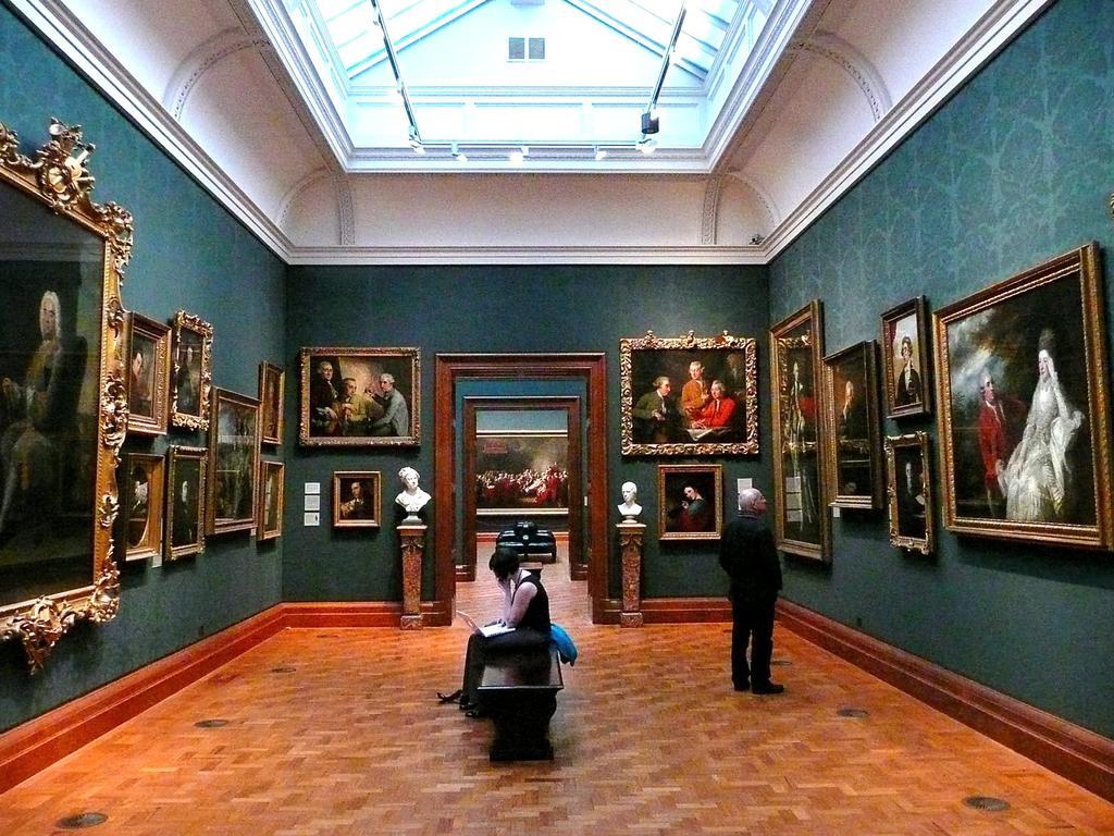 加那利滨江广场酒店 伦敦 外观 照片 Gallery of the 18th-century collection