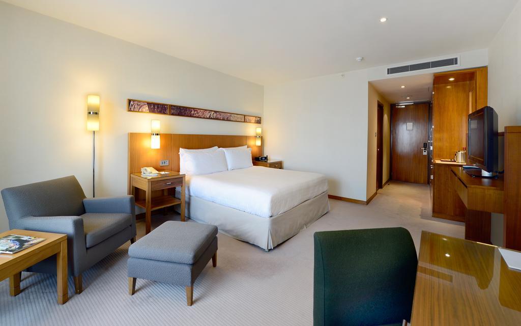 加那利滨江广场酒店 伦敦 外观 照片 A room at the hotel