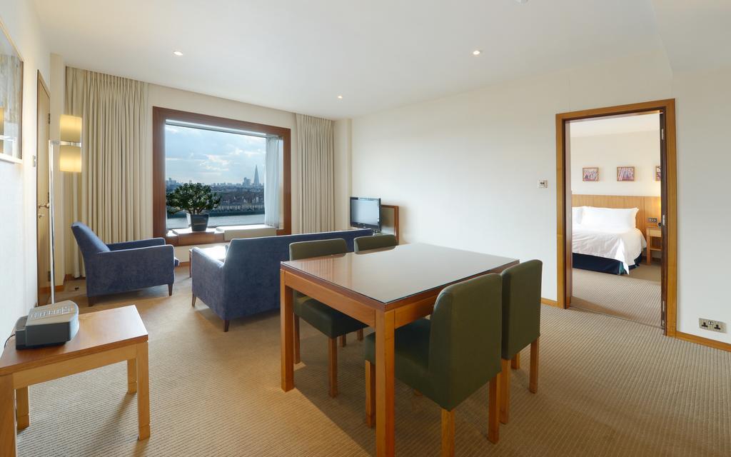 加那利滨江广场酒店 伦敦 外观 照片 A suite at the InterContinental London - The O2