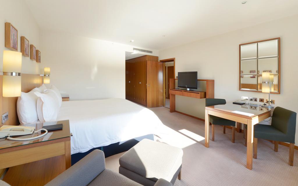加那利滨江广场酒店 伦敦 外观 照片 A room at the InterContinental London The O2