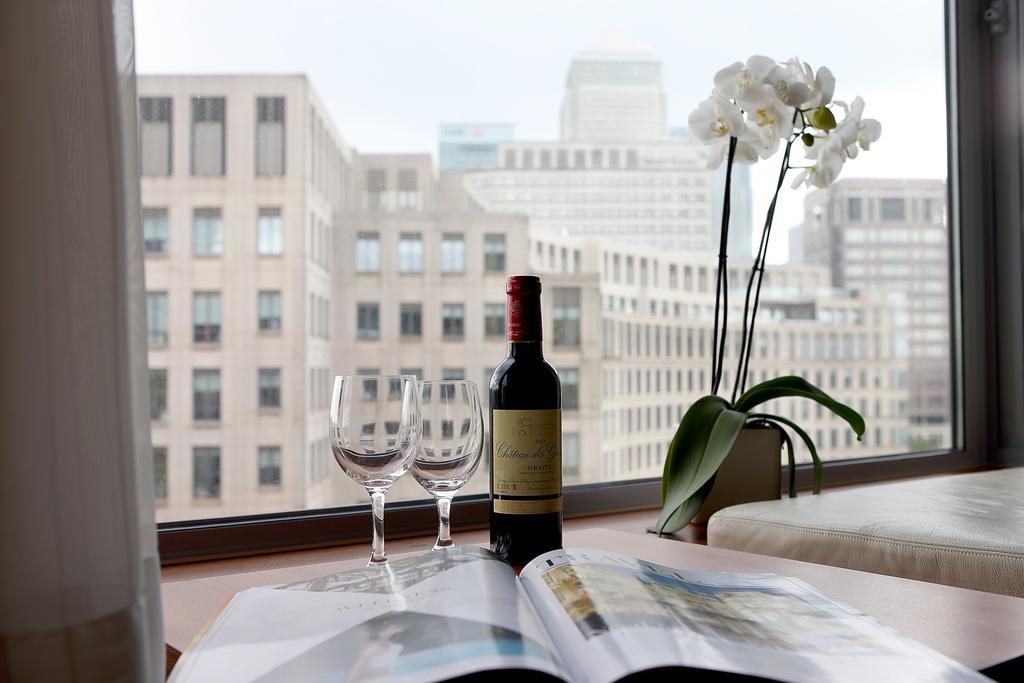 加那利滨江广场酒店 伦敦 外观 照片 A view from a suite at the Mandarin Oriental, New York